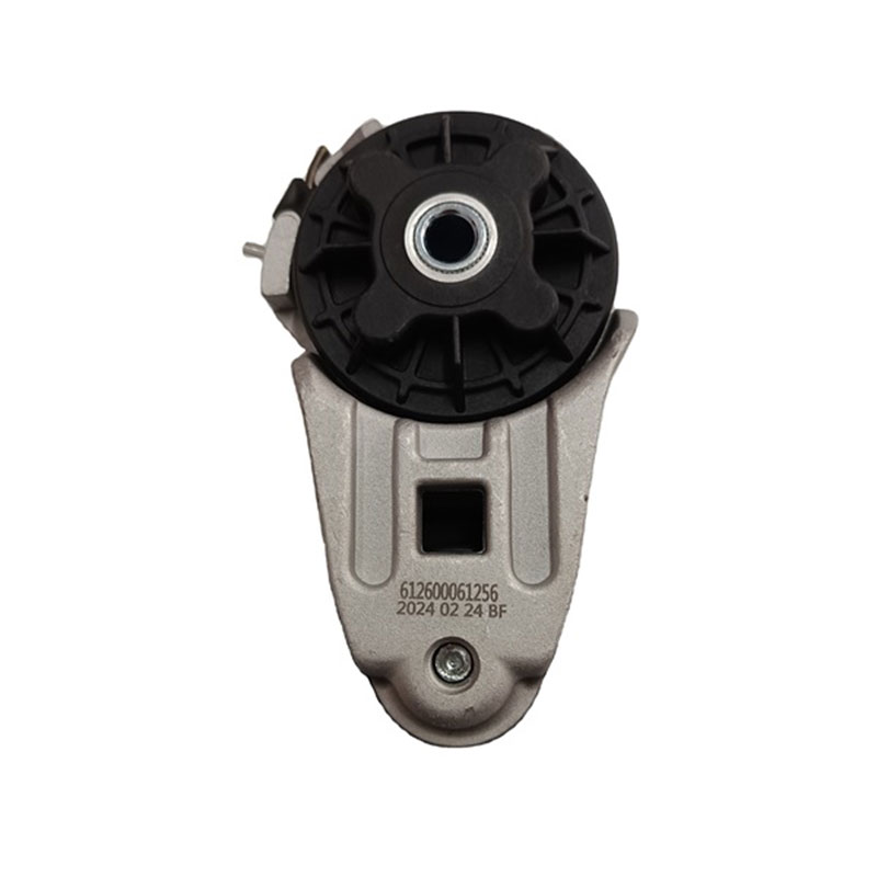 Lastebilmotor automatisk strammer